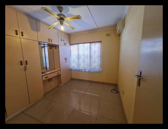 3 BEDROOM HOUSE FOR SALE IN PALMVIEW